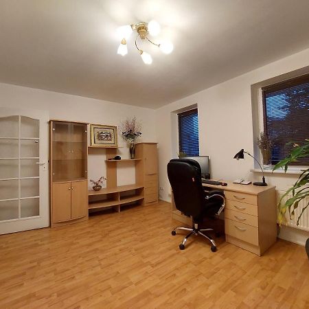 Family House Apartments Vilnius Extérieur photo