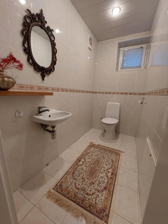 Family House Apartments Vilnius Extérieur photo